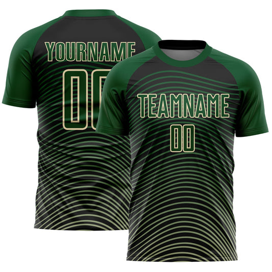 Maillot de football personnalisé avec des lignes géométriques sublimées dans un dégradé de crème, vert et noir